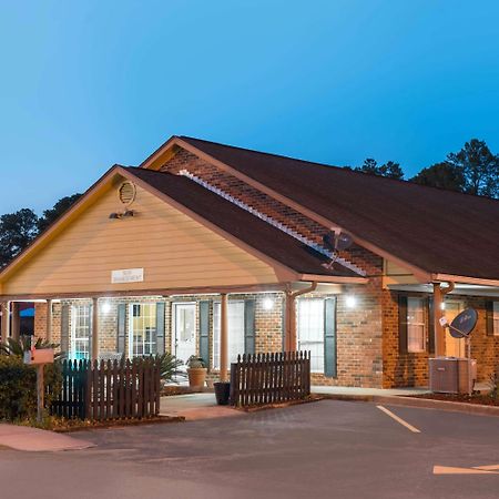 Travelodge By Wyndham Santee Exterior foto