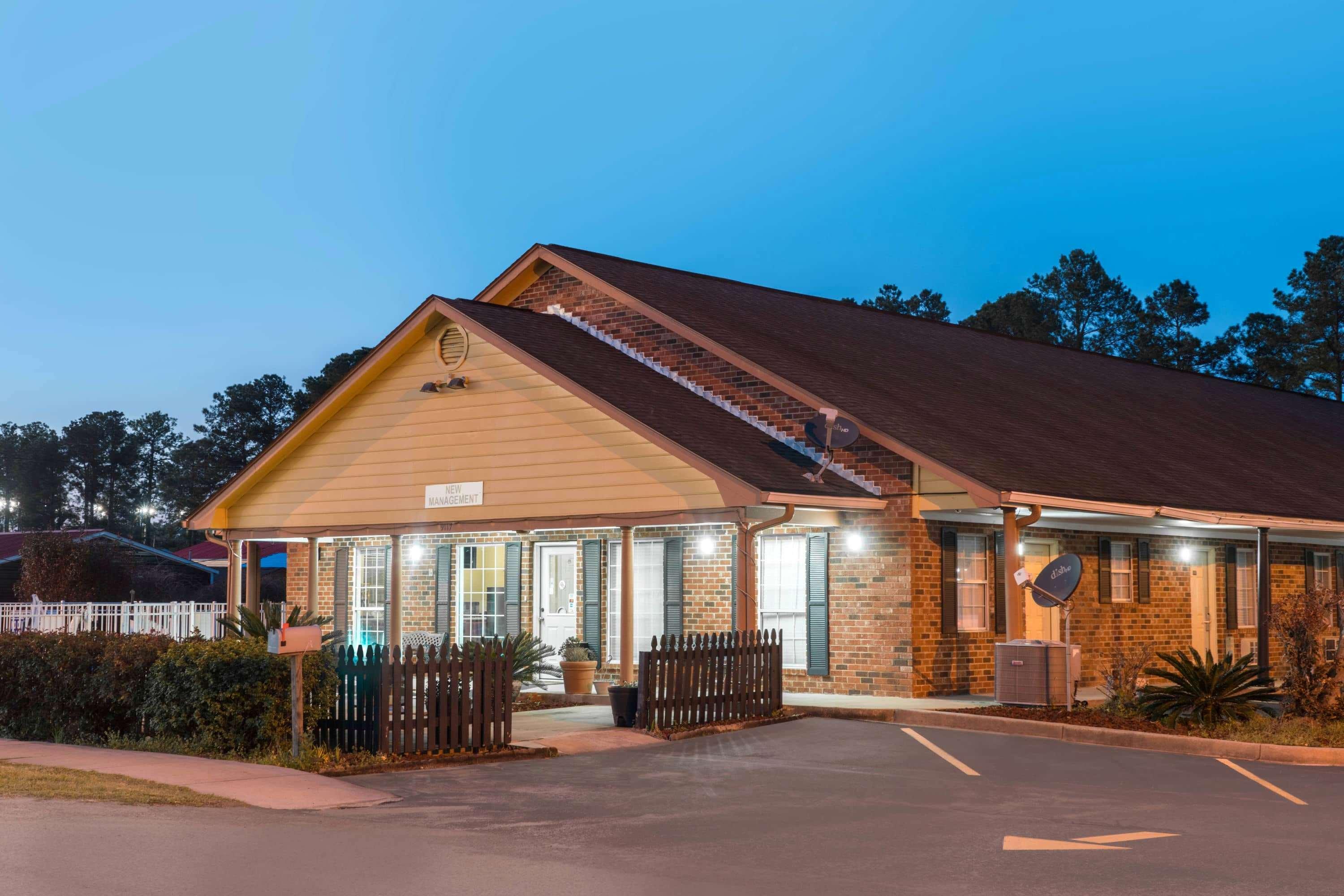 Travelodge By Wyndham Santee Exterior foto